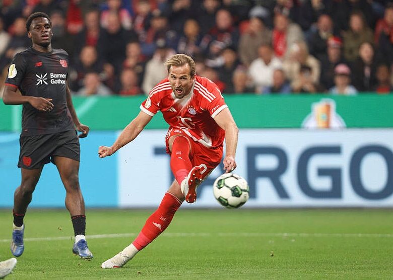 Баварія стала першим фіналістом Кубка Німеччини