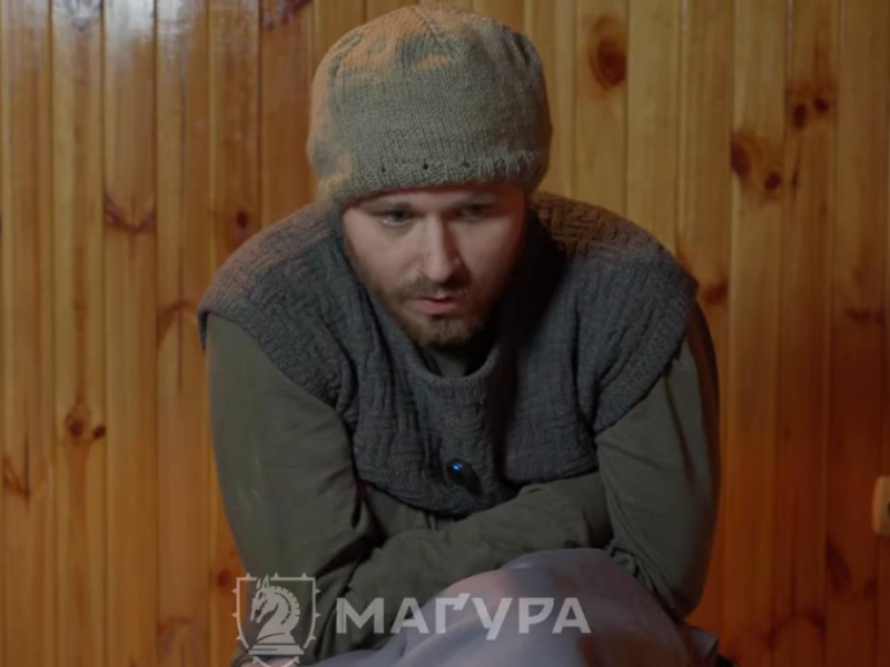 Боєць ЗСУ ніс 10 км пораненого найманця РФ