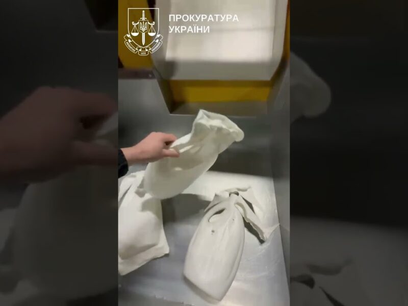 Підпільний цех фальсифікованих пральних засобів викрито на Тернопільщині