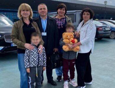 До України з Казахстану повернули двох дітей – омбудсмен