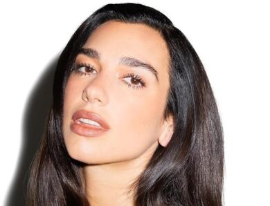 Дуа Ліпа придбала пікап для ЗСУ