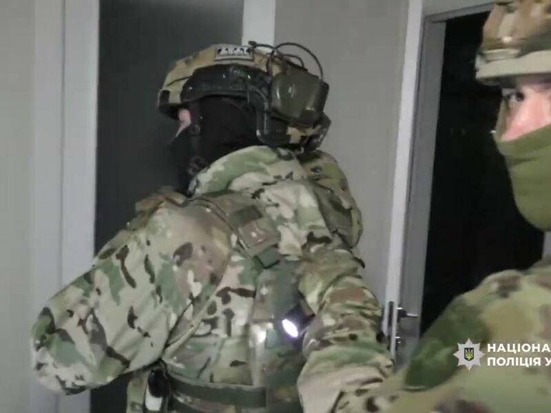 Нацполіція викрила учасників злочинної спільноти «Хімпром»