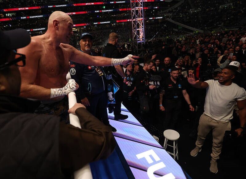 Ф&rsquo;юрі кинув виклик Джошуа, отримавши реакцію суперника