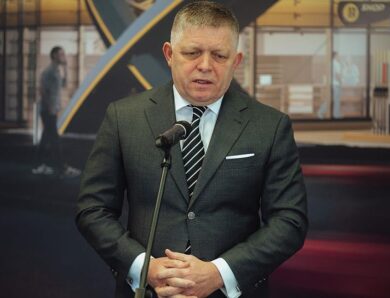 Фіцо звернувся до переможця виборів в Угорщині