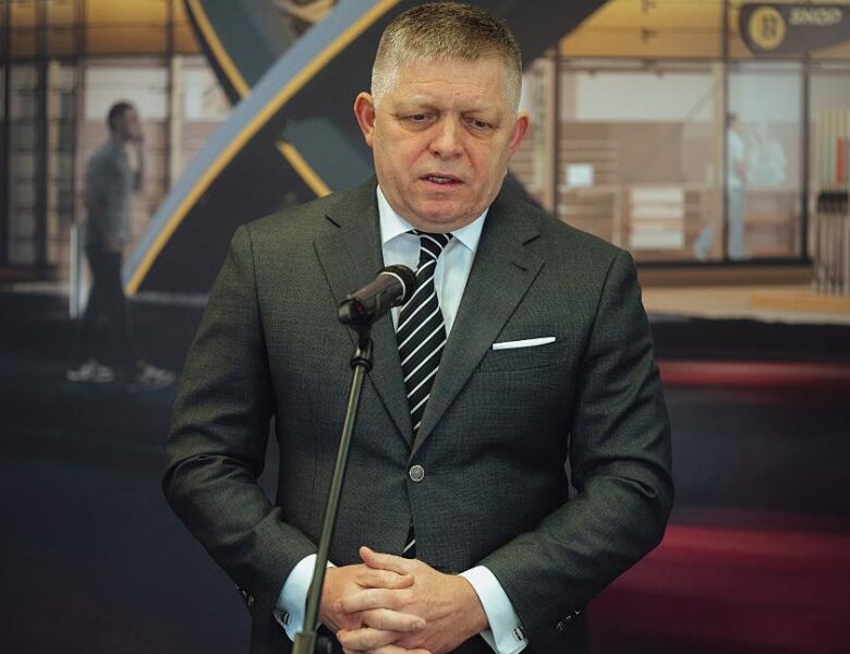 Фіцо звернувся до переможця виборів в Угорщині