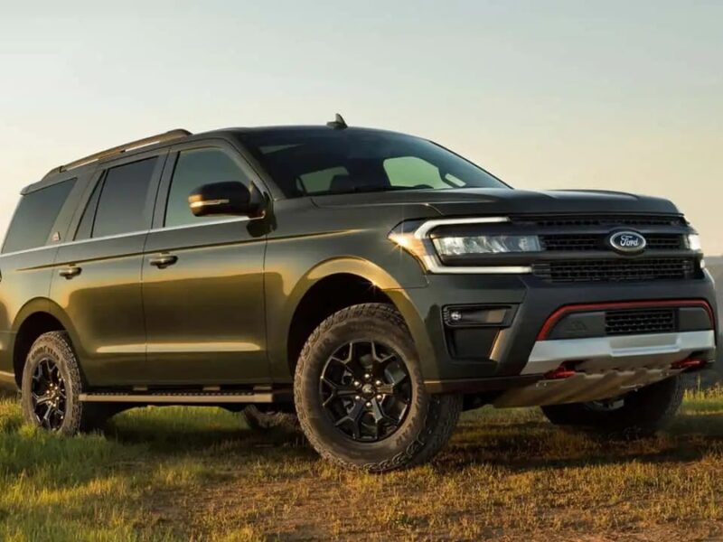 Ford відкликає понад 420 тисяч авто