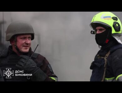 Рятувальники ліквідували наслідки російської атаки в Чернівецькій області