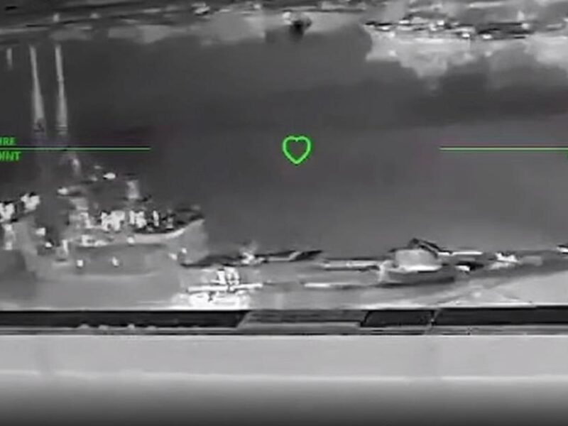 Генштаб підтвердив ураження носія ракет Калібр