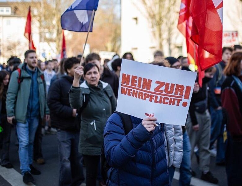 Громадяни Німеччини масово відмовляються від військової служби – ЗМІ