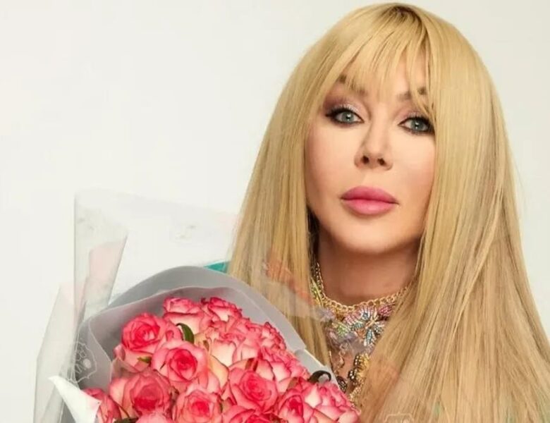 Індійські чоловіки привітали Білик з днем народження: у чому суть курйозу