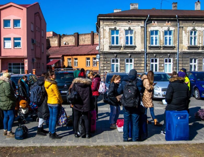 Ірландія готує “щедрі виплати” українцям за повернення додому