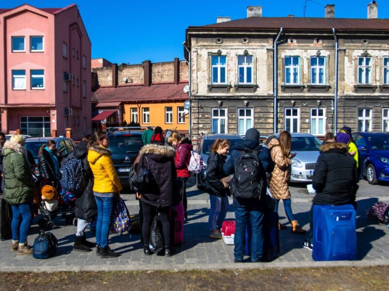 Ірландія готує “щедрі виплати” українцям за повернення додому
