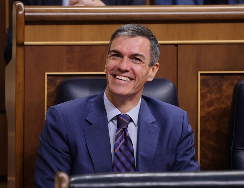 Іспанія легалізує пів мільйона мігрантів