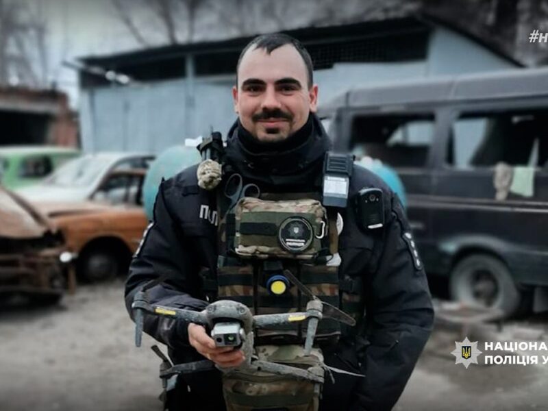 «Чим ближче до війни, тим більше робота зводиться до порятунку людей», Євгеній Броун