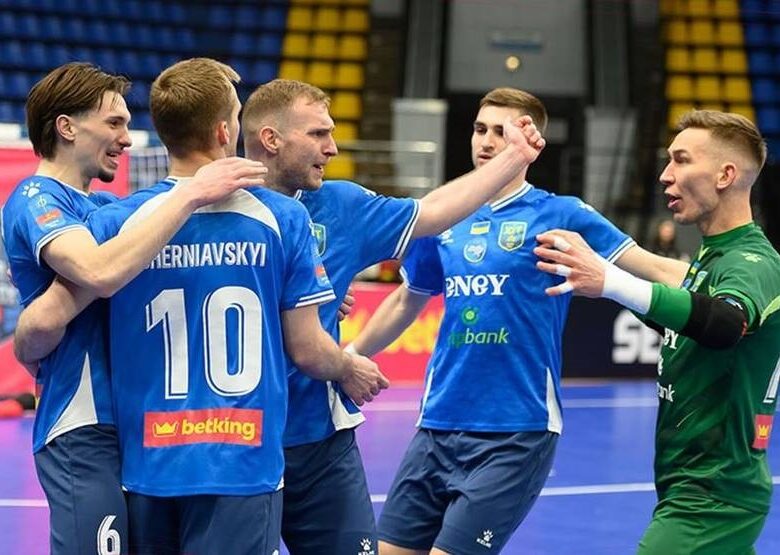 ХІТ уперше в історії клубу зачинає чемпіонську пісню