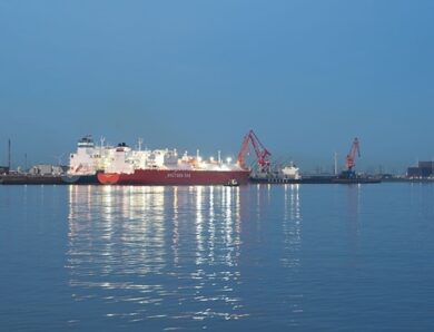 Китай збагачується на перепродажі газу з РФ – ЗМІ