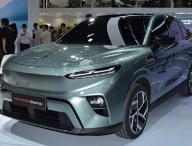 Китайська Hongqi представила свій перший кросовер для міжнародного ринку
