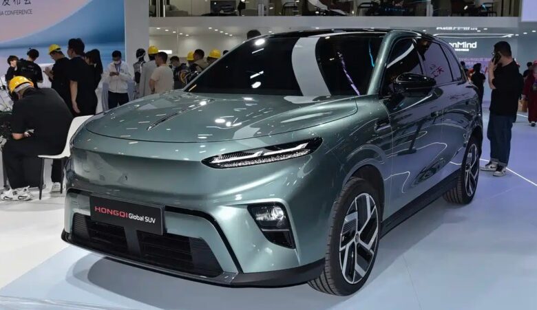 Китайська Hongqi представила свій перший кросовер для міжнародного ринку