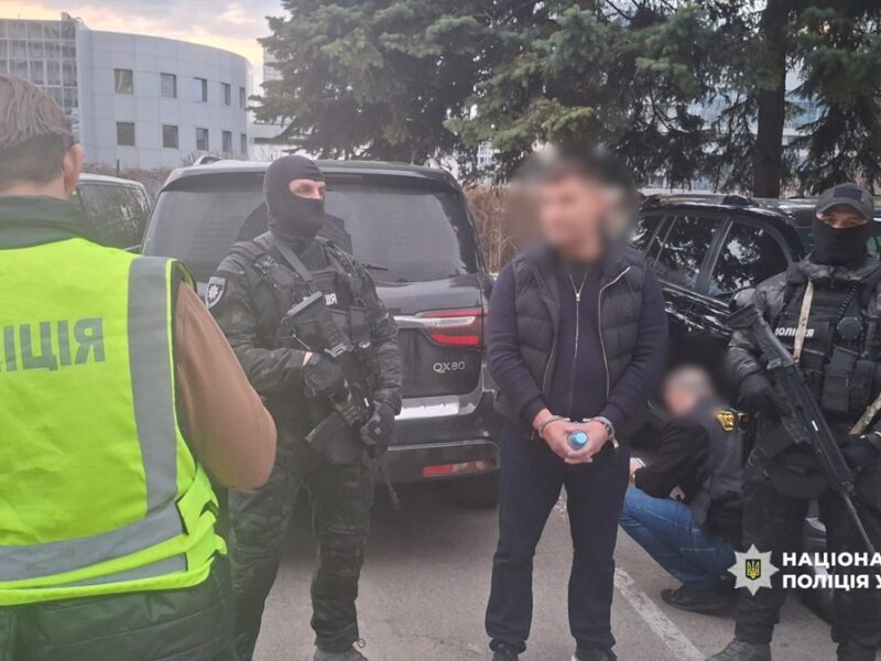 Кримінальний авторитет організував схему “бронювання” ухилянтів