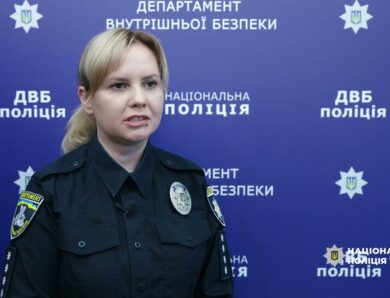 Поліція затримала подружжя юристів та працівницю райдержадміністрації на оборудках з опікунством