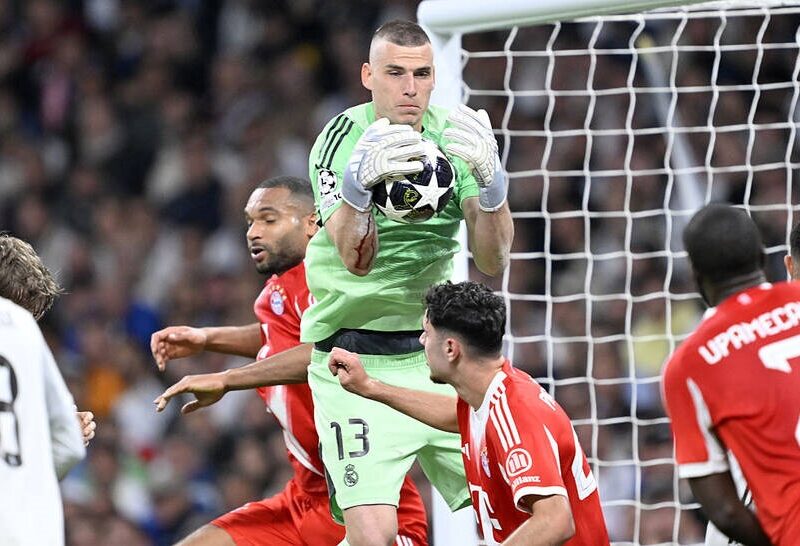 Лунін здивував оцінками після матчу з Баварією