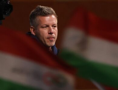 Мадяр розкрив деталі короткої розмови з Орбаном