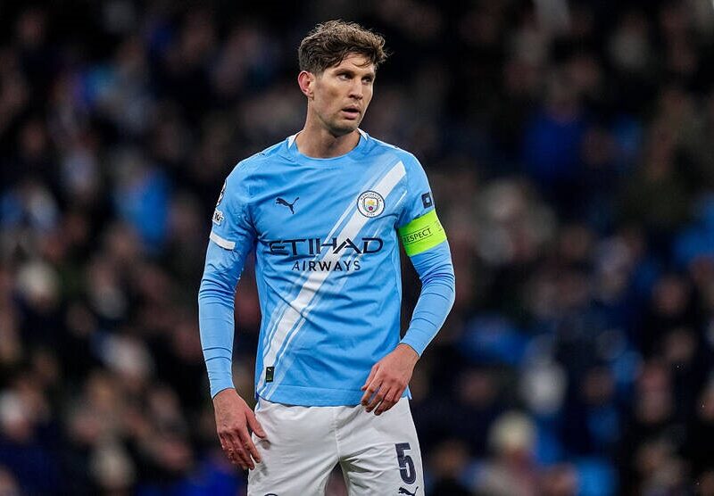 Манчестер Сіті може втратити захисника через інтерес Ювентуса