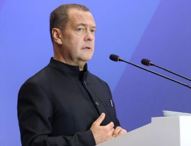 Медведєв назвав “дурниками” тих, хто не вірить у ядерну війну