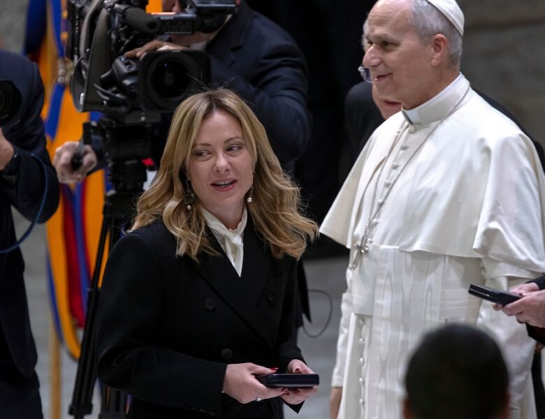 Мелоні стала на захист Папи Лева після критики Трампа