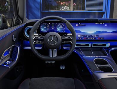 Mercedes-Benz показав салон електричного C-Class перед прем&rsquo;єрою