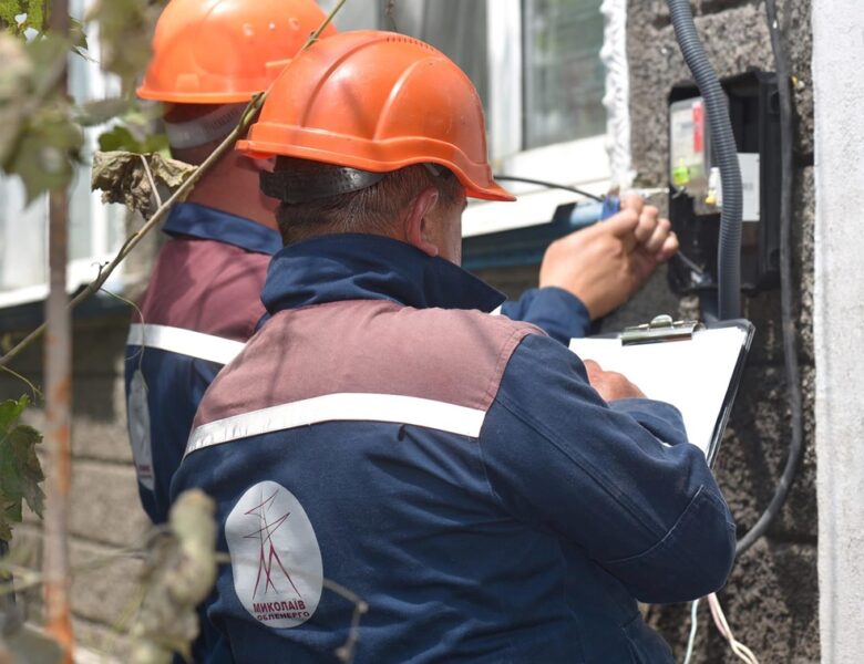 Миколаїв і Херсон повністю знеструмлені