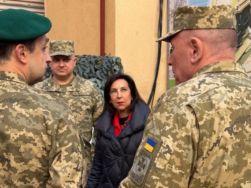 Міністр оборони Іспанії приїхала в Київ