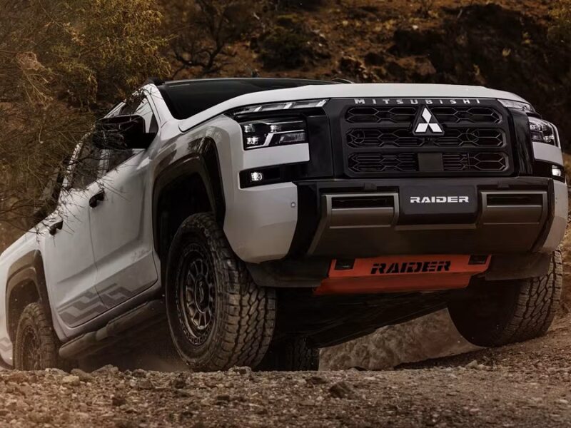 Mitsubishi представила позашляховий пікап Triton Raider