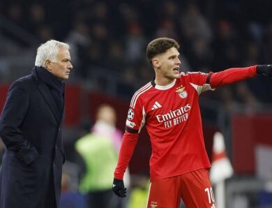 Моурінью пояснив, чому Судаков не зіграв проти Спортінга