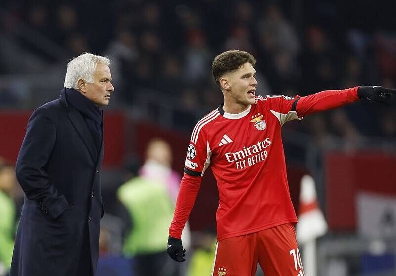 Моурінью пояснив, чому Судаков не зіграв проти Спортінга