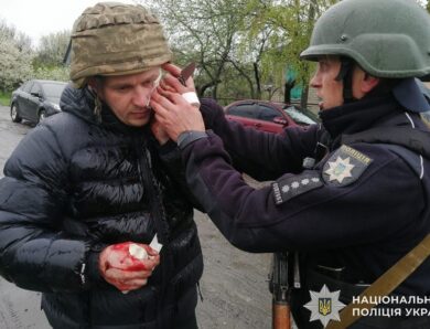 На Дніпропетровщині чоловіка кинув гранату в п’ятьох поліцейських