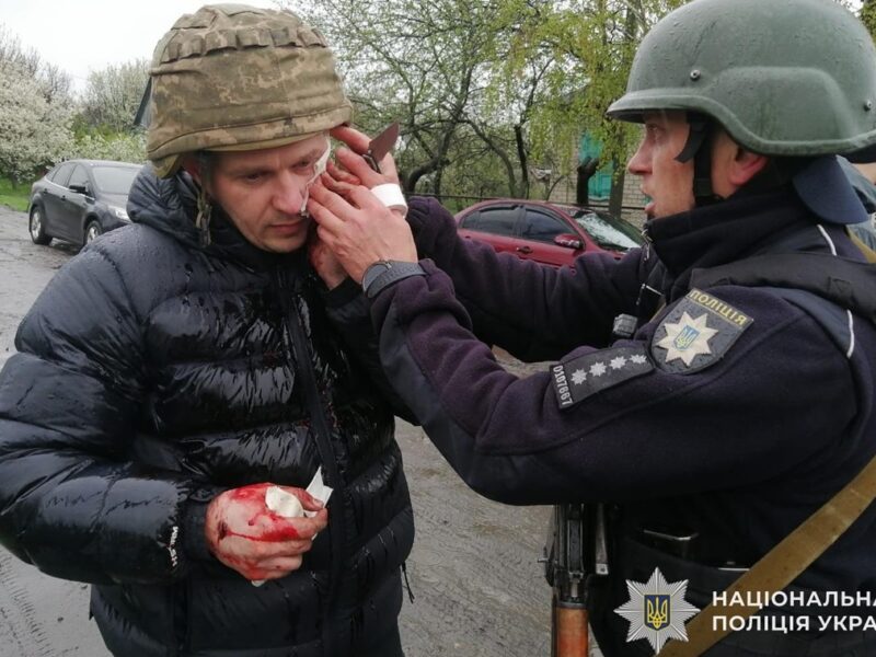 На Дніпропетровщині чоловіка кинув гранату в п’ятьох поліцейських