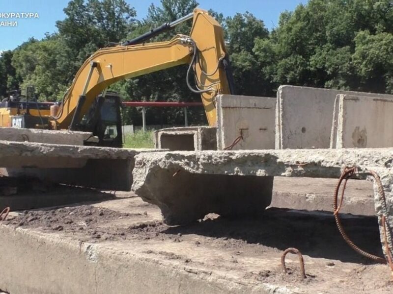 На Сумщині викрили експосадовця ДСНС на експлуатації підлеглих