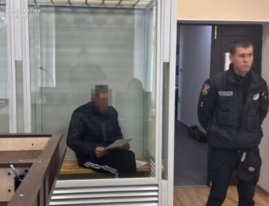 На Вінниччині вітчим систематично ґвалтував малолітню падчерку