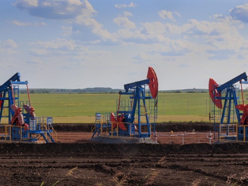 Нафтогазові доходи РФ обвалилися на 43%