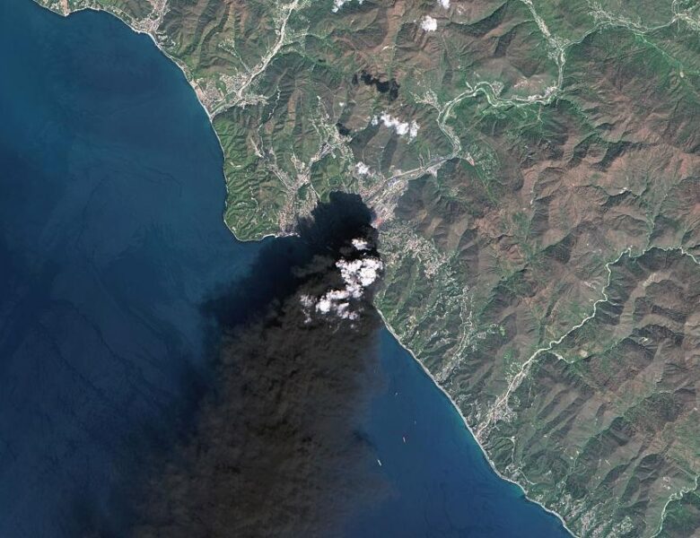 Наліт дронів: танкери тікають з Туапсе до Новоросійська