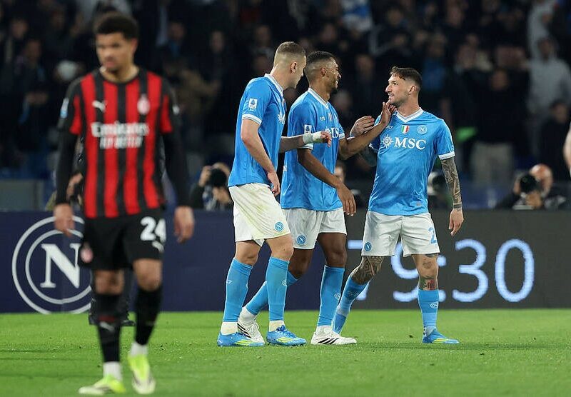 Наполі вирвав непросту перемогу в матчі з Міланом