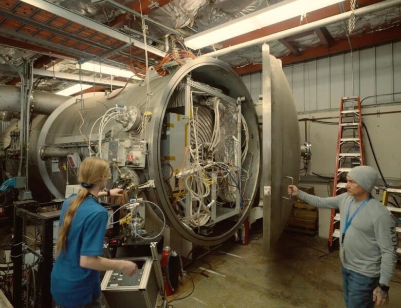 NASA випробувала космічний двигун для польоту на Марс