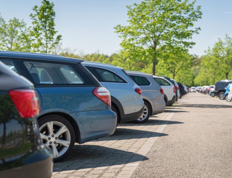 Названо найпопулярніші бензинові авто березня