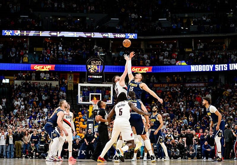 НБА: Денвер дотиснув Портленд