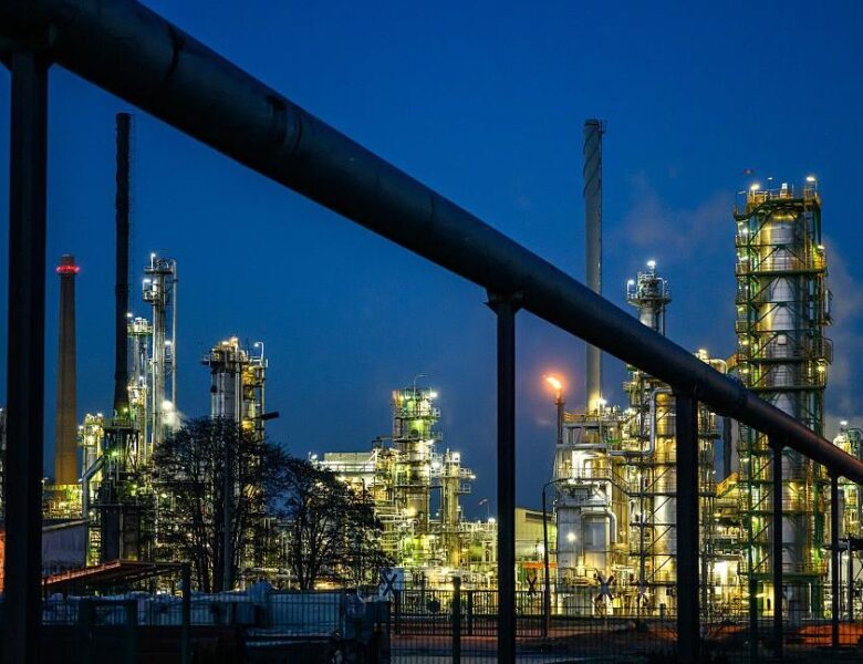 Німеччина відреагувала на зупинку Росією транзиту казахської нафти