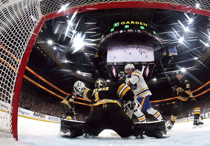 НХЛ: Кароліна та Колорадо святкують перемоги