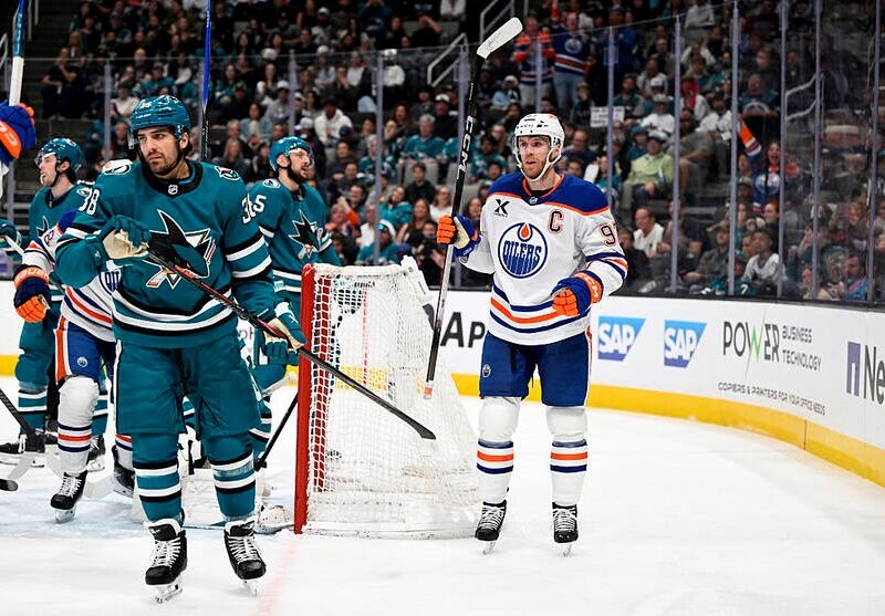 НХЛ: розгром у Сан-Хосе та провал Торонто