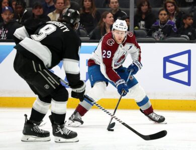 НХЛ: розгромна серія Колорадо триває