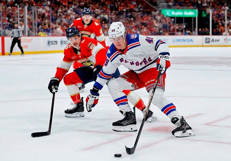 НХЛ: успішна ніч для Тампи та Флориди